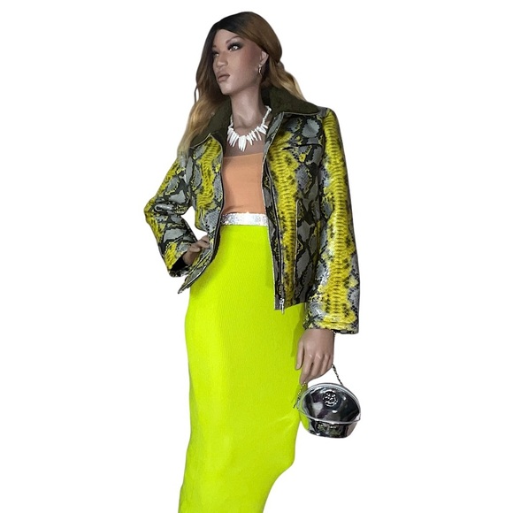 Snake Print Jacket - Picture 9 of 16